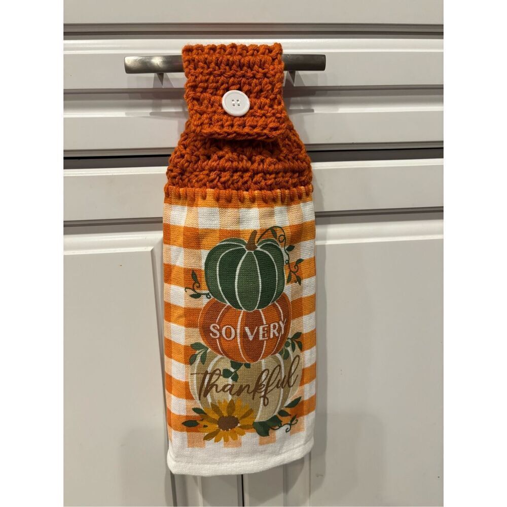 Crochet Top Kitchen Towel-So very thankful (pumpkins)